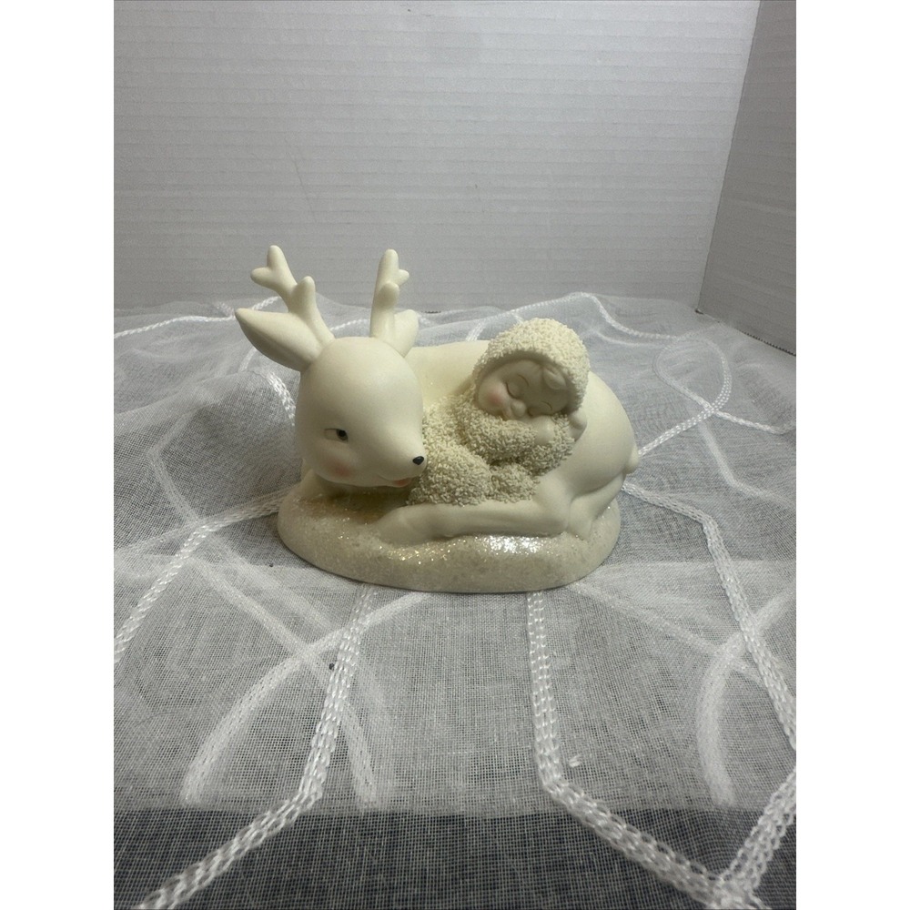 New Snowbabies "Keeping Watch"Figurine w/ Box